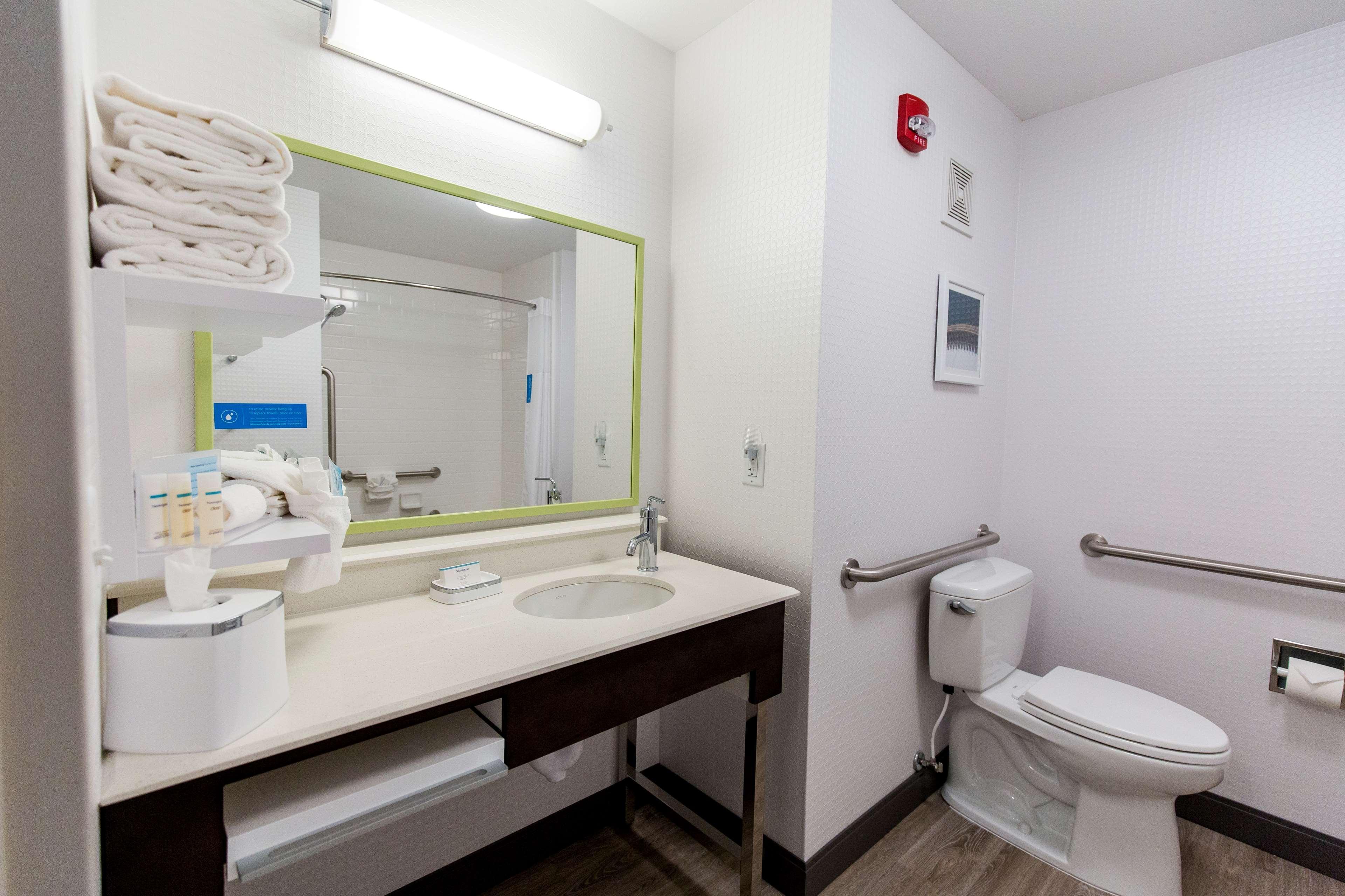 Hampton Inn Bismarck Dış mekan fotoğraf