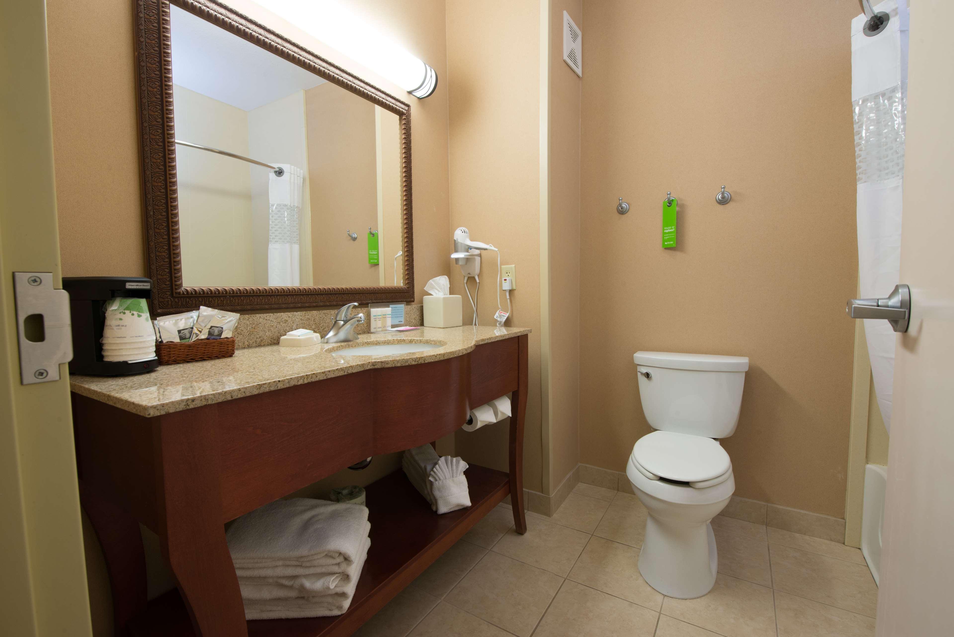 Hampton Inn Bismarck Dış mekan fotoğraf