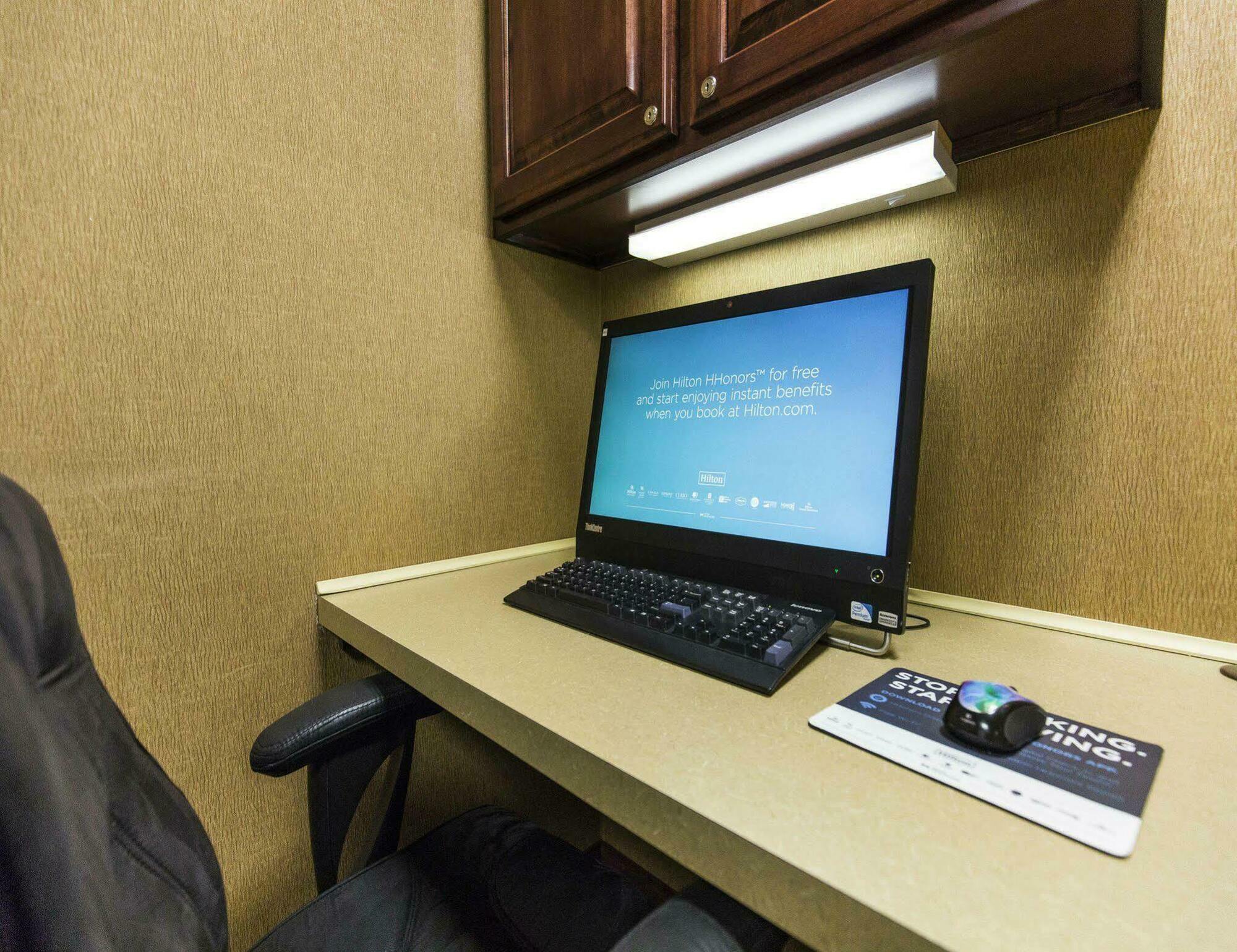 Hampton Inn Bismarck Dış mekan fotoğraf